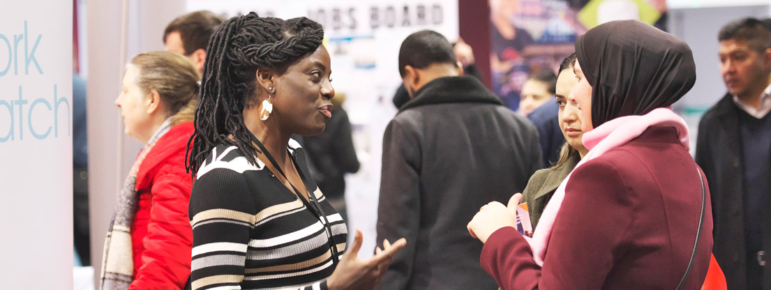 What Questions Should I Ask a Recruiter at a Jobs Fair?